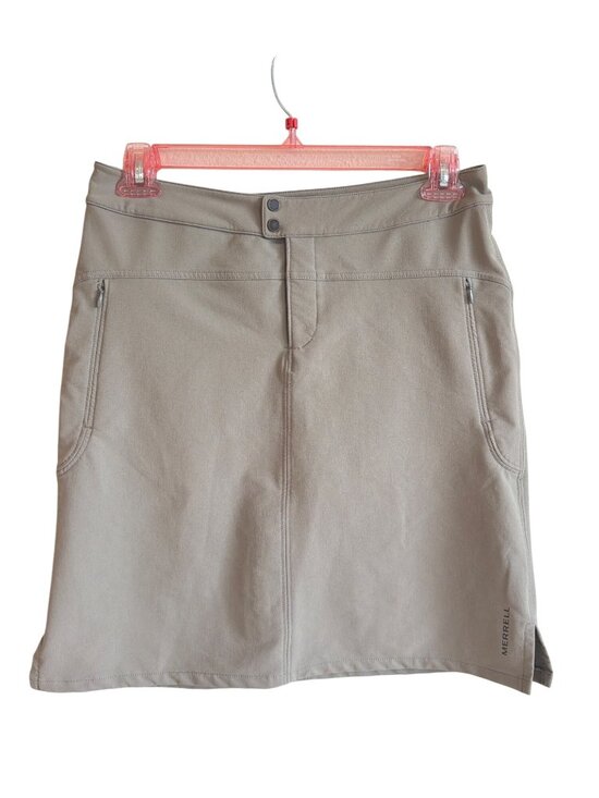 Merrell Dresses & Skirts - Merrell Skirt 8 Beige A Line  Zipper Pockets Nylon poly stretch Quick dry Medium
